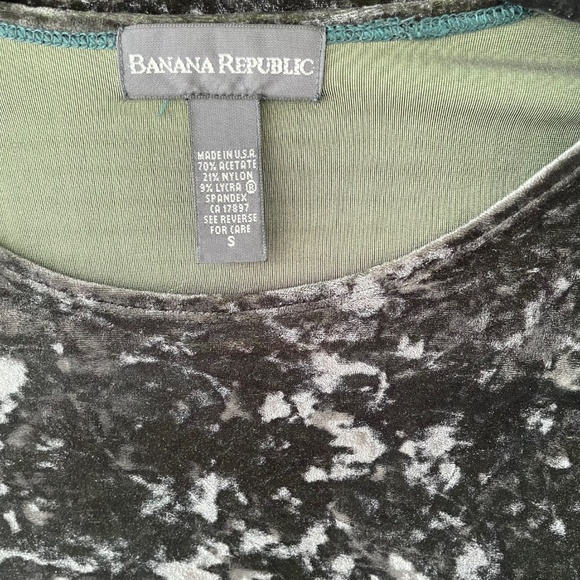 Banana Republic Crushed Velvet Top - Picture 2 of 4